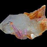 Rubellite on Quartz<br />Elbaites outcrop, Loma de la Pontezuela (Loma de la Portezuela), Estepona, Comarca Costa del Sol Occidental, Málaga, Andalusia, Spain<br />29x17x19mm<br /> (Author: Carlos Pareja)