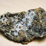 Hemimorfita, Andradita<br />Minas Costabona, Prats-de-Mollo-la-Preste, Haut Vallespir, Céret, Departamento Pirineos Orientales, Occitanie, Francia<br />78 mm x 42 mm. Cristal mayor: 4 mm. Masa: 129 g.<br /> (Autor: Carles Millan)