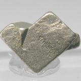 Isoferroplatinum<br />Konder Massif, Aldan shield, Ayan-Maya District, Khabarovsk Krai, Russia<br />0.6 × 0.6 × 0.4 cm<br /> (Author: Jordi Fabre)