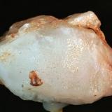 Cuarzo (variedad cuarzo lechoso)<br />Bailén, Comarca Sierra Morena, Jaén, Andalucía, España<br />3,5 x 2,5 cm.<br /> (Autor: Felipe Abolafia)