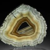 Quartz (variety iris agate)<br />Mount Warning, Rous County, New South Wales, Australia<br />7.8 x 7.3 x .25 cm<br /> (Author: am mizunaka)