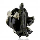 Epidote with Quartz<br />Mogok Township, Pyin-Oo-Lwin District, Mandalay Region (Mandalay Division), Myanmar (Burma)<br />16 x 18 x 15 cm / main crystal: 10.4 cm<br /> (Author: MIM Museum)