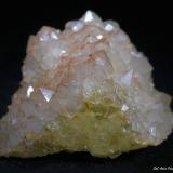 Fluorita y Cuarzo.<br />Mina Matagalls (Minas de Sant Marçal), Sant Marçal, Viladrau, Comarca Osona, Gerona / Girona, Cataluña / Catalunya, España<br />47x42 mm.<br /> (Autor: Jesus Franquesa Baucells)