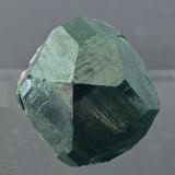 Uvarovite<br />Mokkivaara Mine, Outokumpu, Tornio, Lapland Region, Finland<br />1.4 × 1.3 × 1.1 cm<br /> (Author: Jordi Fabre)