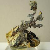 Cobre<br />Corta Santa Bárbara, Minas de Herrerías, Puebla de Guzmán, Comarca El Andévalo, Huelva, Andalucía, España<br />4 x 3,2 cm<br /> (Autor: Frederic Varela)