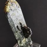 Arfvedsonite<br />Jebel Ewargizen, Imilchil, Anti-Atlas, Er Rachidia Province, Drâa-Tafilalet Region, Morocco<br />4cmx11cm<br /> (Author: Enrique Llorens)