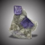 Fluorita y Cuarzo<br />La Cabaña, Valdelmar, zona minera de Berbes, Berbes, Ribadesella, Comarca Oriente, Principado de Asturias (Asturias), España<br />5,5x5,5cm.<br /> (Autor: castrominerals)
