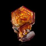 Shigaite with Rhodochrosite<br />N'Chwaning mining area, Kuruman, Kalahari manganese field (KMF), Northern Cape Province, South Africa<br />2.5 x 2 x 4 cm / main crystal: 2.4 cm.<br /> (Author: MIM Museum)