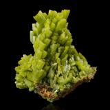 Pyromorphite<br />Daoping Mine, Gongcheng, Guilin Prefecture, Guangxi Zhuang Autonomous Region, China<br />9 x 6 x 9.5 cm / main crystal: 2.5 cm<br /> (Author: MIM Museum)