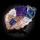 Halite with Sylvite<br />Kerr McGee Mine, 10th ore zone, 'frozen blue' seam, Carlsbad Potash District, Eddy County, New Mexico, USA<br />19 x 14 x 11 cm / main crystal: 8.2 cm.<br /> (Author: MIM Museum)