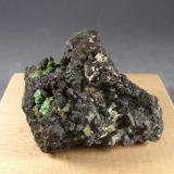Gersdorffita (variedad korynita)<br />Olsa, zona Friesach-Hüttenberg, Sankt Veit an der Glan, Carintia/Kärnten, Austria<br />5,6 x 4,2 x 3,4 cm.<br /> (Autor: J. G. Alcolea)