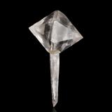 QuartzProvincia Sichuan, China6.5 x 5.5 x 12 cm / main crystal: 11.5 cm. (Author: MIM Museum)
