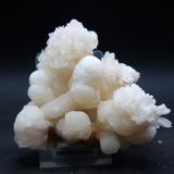 AragonitoCanteras de Mármol, Macael, Comarca Valle del Almanzora, Almería, Andalucía, España8.5 x 7.5 cm (Autor: Pedro Antonio)