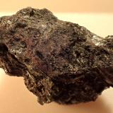Plomo, litargirio, epidotaMina Garpenberg Norra, Garpenberg, Hedemora, Dalarna, Suecia2 x 1 x 1 cm (Autor: Frederic Varela)