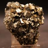 Pirita<br />Perú<br />7.5 x 5.5 cm<br /> (Autor: Pedro Antonio)
