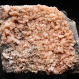 DolomitaRambla del Rollet, El Alabastre, La Cañada del Fenollar, Comarca Campo de Alicante, Alicante / Alacant, Comunidad Valenciana / Comunitat Valenciana, España7 x 5.5 cm (Autor: Pedro Antonio)