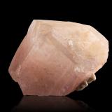 Poudretteite<br />Pein-Pyit, Mogok Township, Pyin-Oo-Lwin District, Mandalay Region (Mandalay Division), Myanmar (Burma)<br />5 x 7 x 4 cm / main crystal: 6.5 cm.<br /> (Author: MIM Museum)
