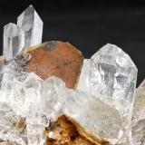 Brookita con CuarzoKharan District, Balochistan (Baluchistan), Pakistan50x40x30 mm (Autor: Luis Edmundo Sánchez Roja)