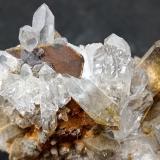 Brookita con CuarzoKharan District, Balochistan (Baluchistan), Pakistan50x40x30 mm (Autor: Luis Edmundo Sánchez Roja)