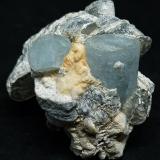 Berilo (variedad aguamarina) con Moscovita y Microclina<br />Pedra Azul (Fortaleza), Vale do Jequitinhonha, Minas Gerais, Brasil<br />45x45x40 mm.<br /> (Autor: Luis Edmundo Sánchez Roja)
