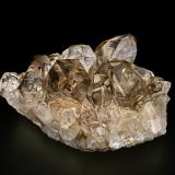 Quartz (variety smoky quartz)Smoky Mountain Crystal Mine, Ashland, Schuylkill County, Pennsylvania, USA4.9 x 3.7 cm (Author: am mizunaka)