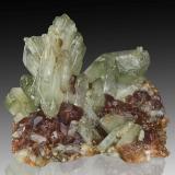 Diopside on Grossular (variety hessonite)Testa Ciarva, Balme, Val d'Ala, Valles Lanzo (Valli di Lanzo), Provincia Ciudad metropolitana de Turín, Piamonte (Piemonte), Italia7 x 6 x 5 cm / main crystal: 4.3 cm. (Author: MIM Museum) Diopside on Grossular (variety hessonite)Testa Ciarva, Balme, Val d'Ala, Valles Lanzo (Valli di Lanzo), Provincia Ciudad metropolitana de Turín, Piamonte (Piemonte), Italia7 x 6 x 5 cm / main crystal: 4.3 cm. (Author: MIM Museum)