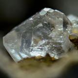Criolita<br />Cantera Francon, Montréal, Distrito St. Michel, Condado Jacques Cartier, Québec, Canadá<br />2 mm<br /> (Autor: Borja Sainz de Baranda)