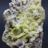 Tyuyamunita<br />Distrito Grants, Condado Cibola, New Mexico, USA<br />100 x 60 mm<br /> (Autor: Joaquin Blanco Cortina)