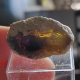 Opal<br />Coober Pedy, Central North, South Australia, Australia<br />Specimen size 3 cm<br /> (Author: Tobi)