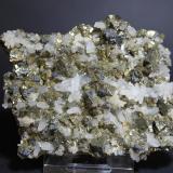 Calcopirita, Cuarzo, Esfalerita
Distrito minero Huaron, Distrito Huayllay, Provincia Pasco, Departamento Pasco, Perú
75 x 60 mm
 (Autor: Joaquin Blanco Cortina) Calcopirita, Cuarzo, Esfalerita<br />Distrito minero Huaron, Distrito Huayllay, Provincia Pasco, Departamento Pasco, Perú<br />75 x 60 mm<br /> (Autor: Joaquin Blanco Cortina)