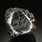 SapphirinePegmatitas Vangaindrano, Distrito Vangaindrano, Región Atsimo-Atsinanana, Madagascar4.0 x 3.8 x 2.0 cm (Author: Michael Shaw)