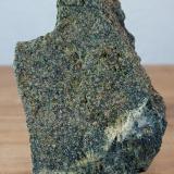 EclogitaMacizo ultramáfico (ultrabásico) de Herbeira-Complejo de Cabo Ortegal, Herbeira, Cariño, Comarca Ortegal, La Coruña / A Coruña, Galicia / Galiza, Spain8x6x2 cm. (Autor: supertxango)