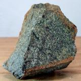 EclogitaMacizo ultramáfico (ultrabásico) de Herbeira-Complejo de Cabo Ortegal, Herbeira, Cariño, Comarca Ortegal, La Coruña / A Coruña, Galicia / Galiza, Spain11x9x3 cm. (Autor: supertxango)