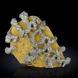 Pyrite<br />Abbottabad District, Khyber Pakhtunkhwa Province, Pakistan<br />9 x 4 x 13 cm / main crystal: 0.6 cm.<br /> (Author: MIM Museum)