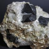 Casiterita
Minas de Penouta, Penouta (San Bartolomé), Viana do Bolo, Comarca Viana, Orense / Ourense, Galicia / Galiza, España
70 x 60 mm
 (Autor: Joaquin Blanco Cortina) Casiterita<br />Minas de Penouta, Penouta (San Bartolomé), Viana do Bolo, Comarca Viana, Orense / Ourense, Galicia / Galiza, España<br />70 x 60 mm<br /> (Autor: Joaquin Blanco Cortina)