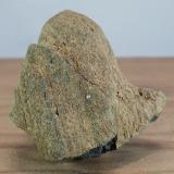 Peridotita/SerpentinitaMacizo ultramáfico (ultrabásico) de Herbeira-Complejo de Cabo Ortegal, Herbeira, Cedeira, Comarca Ferrol, La Coruña / A Coruña, Galicia / Galiza, Spain7x7x6 cm. (Autor: supertxango)