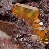 WulfenitaMina Ojuela, Mapimí, Municipio Mapimí, Durango, México90x85x60 mm. (Autor: Luis Edmundo Sánchez Roja)