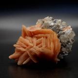 Baryte CerussiteMidelt, Provincia Midelt, Región Drâa-Tafilalet, Marruecos5,5 x 3,5 x 2,7 cm. (Author: DanovskiM)