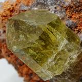 Fluorapatito<br />Mina Cerro de Mercado, Cerro de los Remedios, Victoria de Durango, Municipio Durango, Durango, México<br />90x55x50 mm.<br /> (Autor: Luis Edmundo Sánchez Roja)