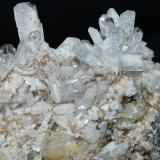 Danburita<br />Charcas, Municipio Charcas, San Luis Potosí, México<br />90x85x45 mm.<br /> (Autor: Luis Edmundo Sánchez Roja)