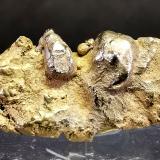 Oro + PlatinoMina Michael Creek, Goodnews Bay, Zona Bethel, Alaska, USA3.2 cm (Autor: Diego Navarro)