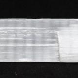 Yeso (variedad sericolita)Mina El Crucero, zona El Crucero, Municipio Izúcar de Matamoros, Puebla, México (Autor: Luis Edmundo Sánchez Roja)