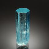 Beryl (variety aquamarine)Provincia Thanh Hóa, Vietnam3.0 x 1.0 cm (Author: Michael Shaw)