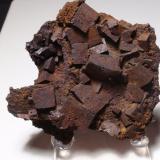 limonita pseudo pirita<br />Yacimiento de piritas, Llanos de Arenalejos, Carratraca, Comarca Valle del Guadalhorce, Málaga, Andalucía, España<br />90x90 mm<br /> (Autor: Ignacio)