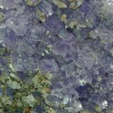 Fluorita morada.<br />Cantera Yanci, Unanue, Igantzi (Yanci), Comarca Cinco Villas, Comunidad Foral de Navarra (Navarra), España<br />10x7 cm<br /> (Autor: AntonioJesus)