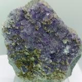Fluorita morada.<br />Cantera Yanci, Unanue, Igantzi (Yanci), Comarca Cinco Villas, Comunidad Foral de Navarra (Navarra), España<br />10x7 cm<br /> (Autor: AntonioJesus)