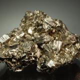 PyriteMina Eagle, Gilman, Distrito Gilman, Condado Eagle, Colorado, USA6.5 x 5.5 x 2.8 cm (Author: Michael Shaw)