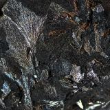 Dravita<br />Mina Guadalupana, Cerro de Chavito, Santa Cruz, Municipio Santa Cruz, Sonora, México<br />65x70x45 mm.<br /> (Autor: Luis Edmundo Sánchez Roja)