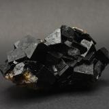 FluoriteMina Bergmännisch Glück, Frohnau, Annaberg-Buchholz, Distrito Annaberg, Erzgebirgskreis, Sajonia/Sachsen, Alemania4,4 x 3,2 x 2 cm. (Author: DanovskiM)