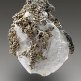 PlataMina Bouismas, Agdz, distrito minero Bou Azzer, Provincia Zagora, Región Drâa-Tafilalet, Marruecos2cm x 2,5cm x 1,5cm (Autor: Pere Alonso)